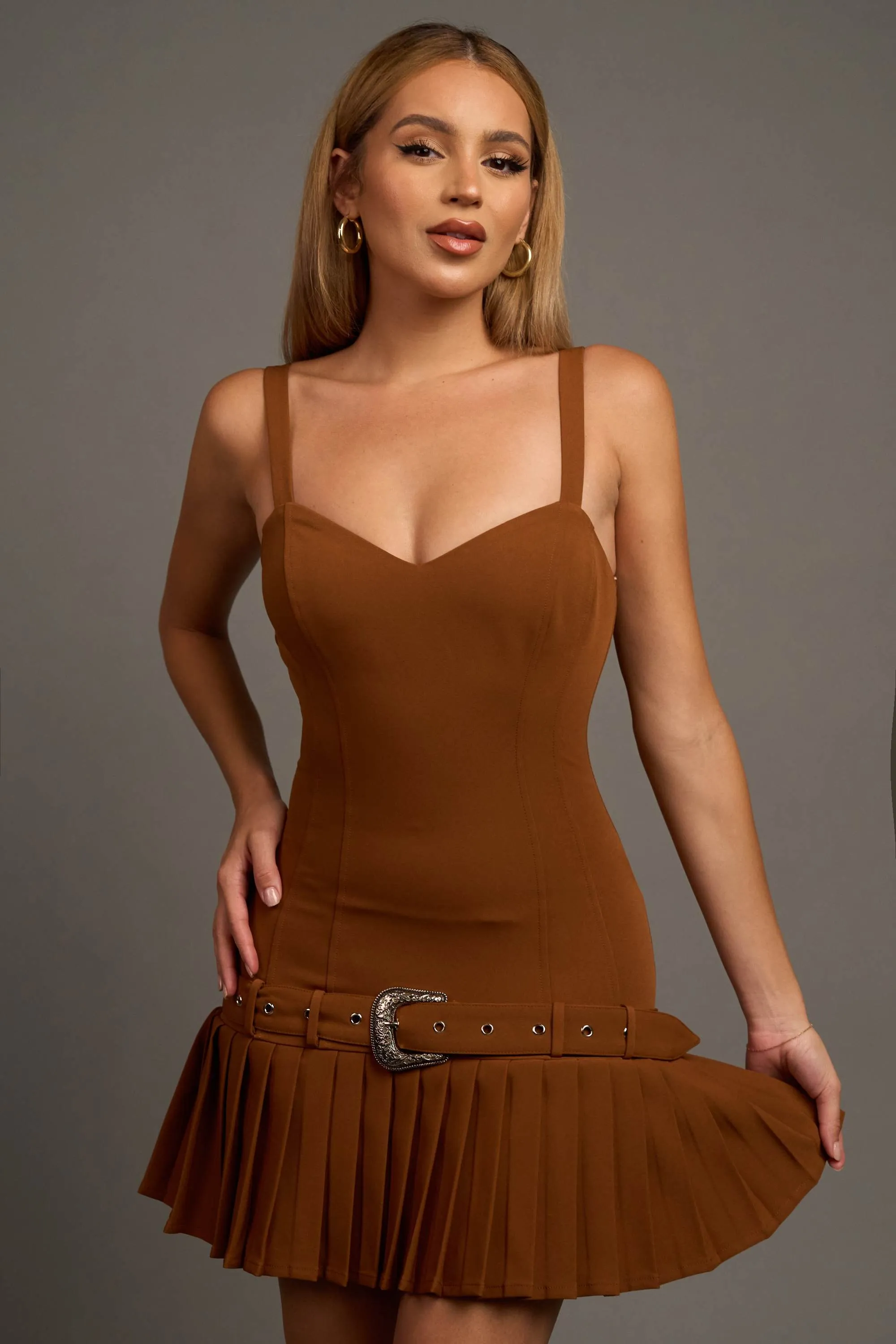 CHIC SWEETHEART WAIST BELTED PLEATED SKIRT DRESS