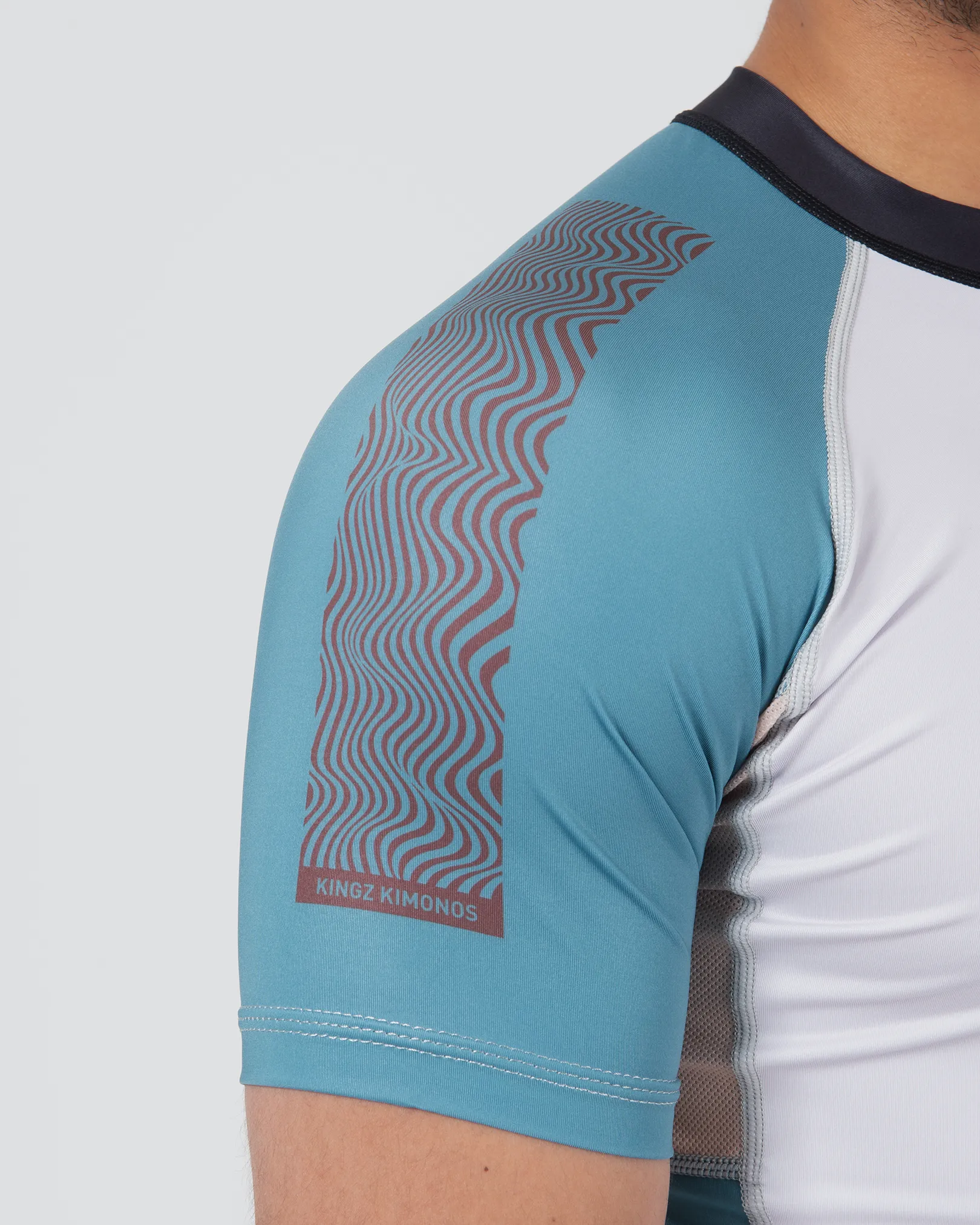 Flow Rashguard