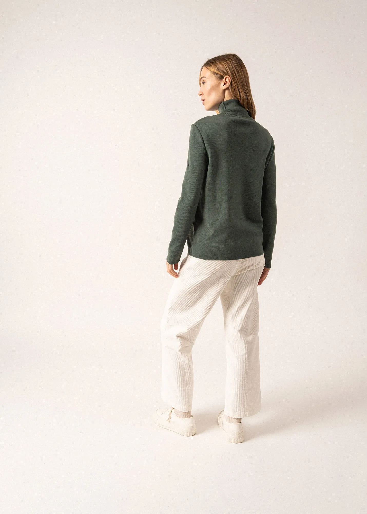 Houat turtleneck jumper - in wool (VEGETAL)