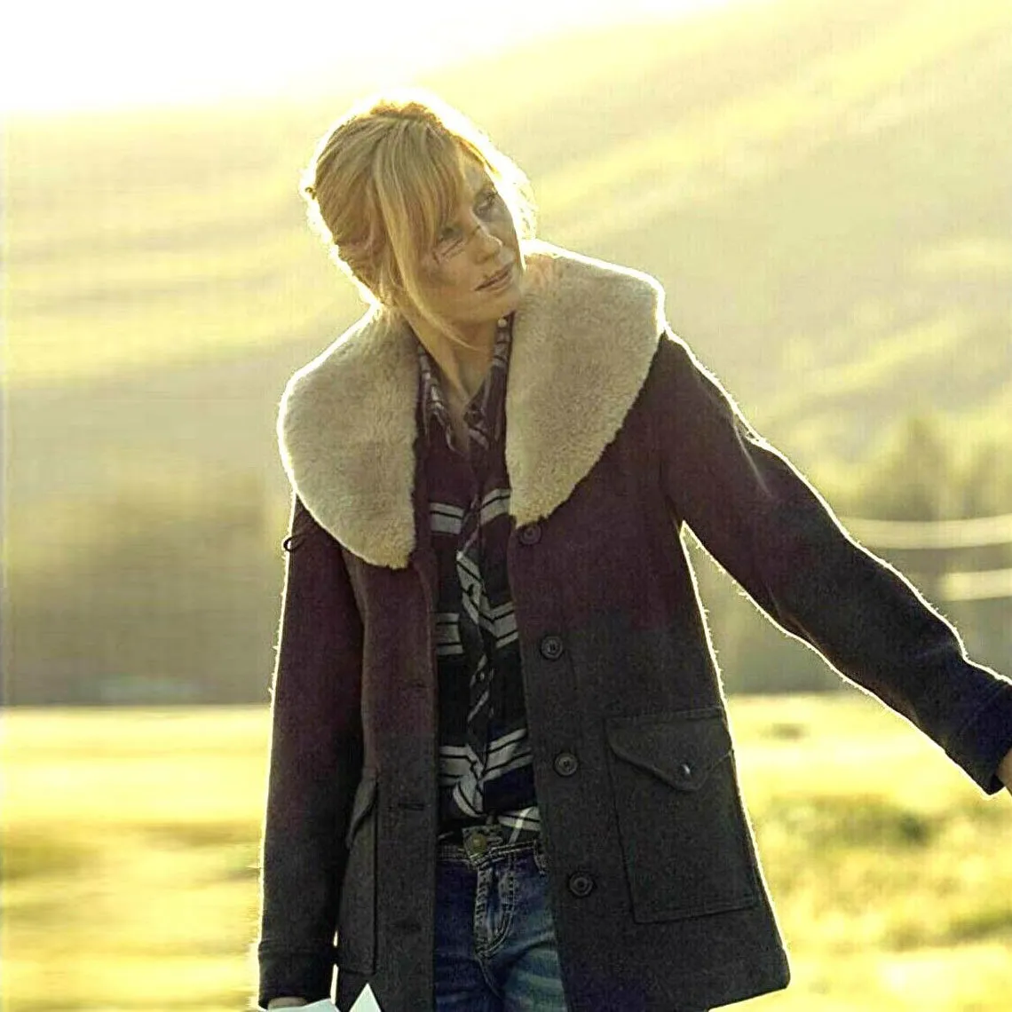 Kelly Reilly Yellowstone Beth Dutton Wool Coat