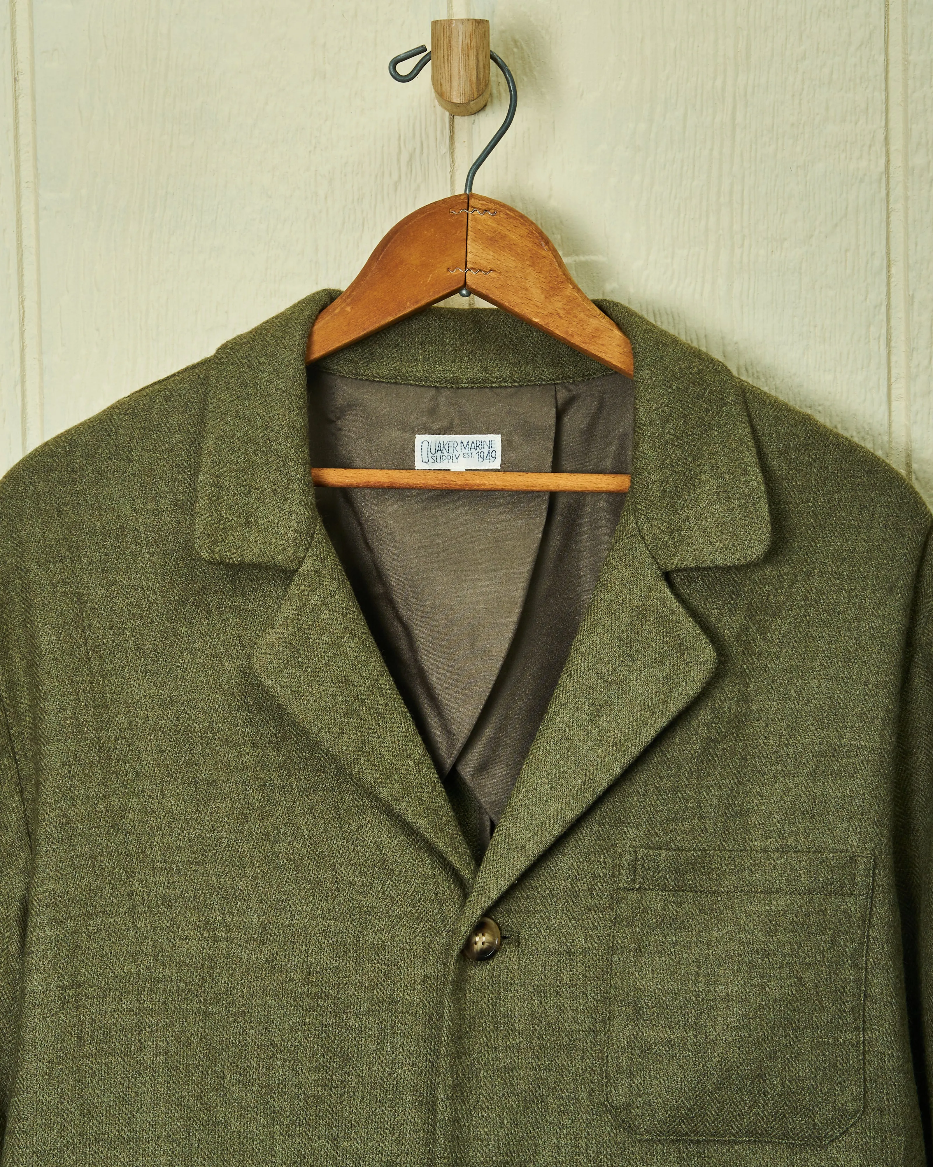 Lambswool Loafer Jacket in Olive Herringbone