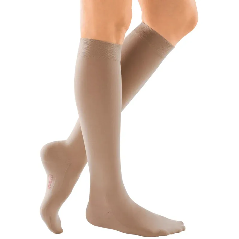 Medi Comfort 20-30mmHg Closed Toe Calf Length Extra Wide Petite