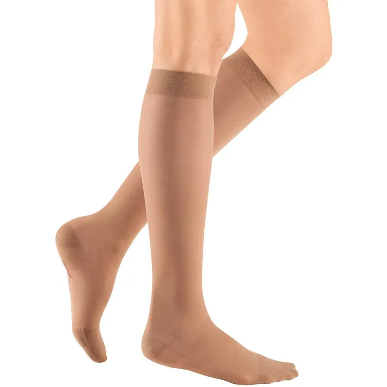 Medi Sheer & Soft 8-15mmHg Closed Toe Calf Length