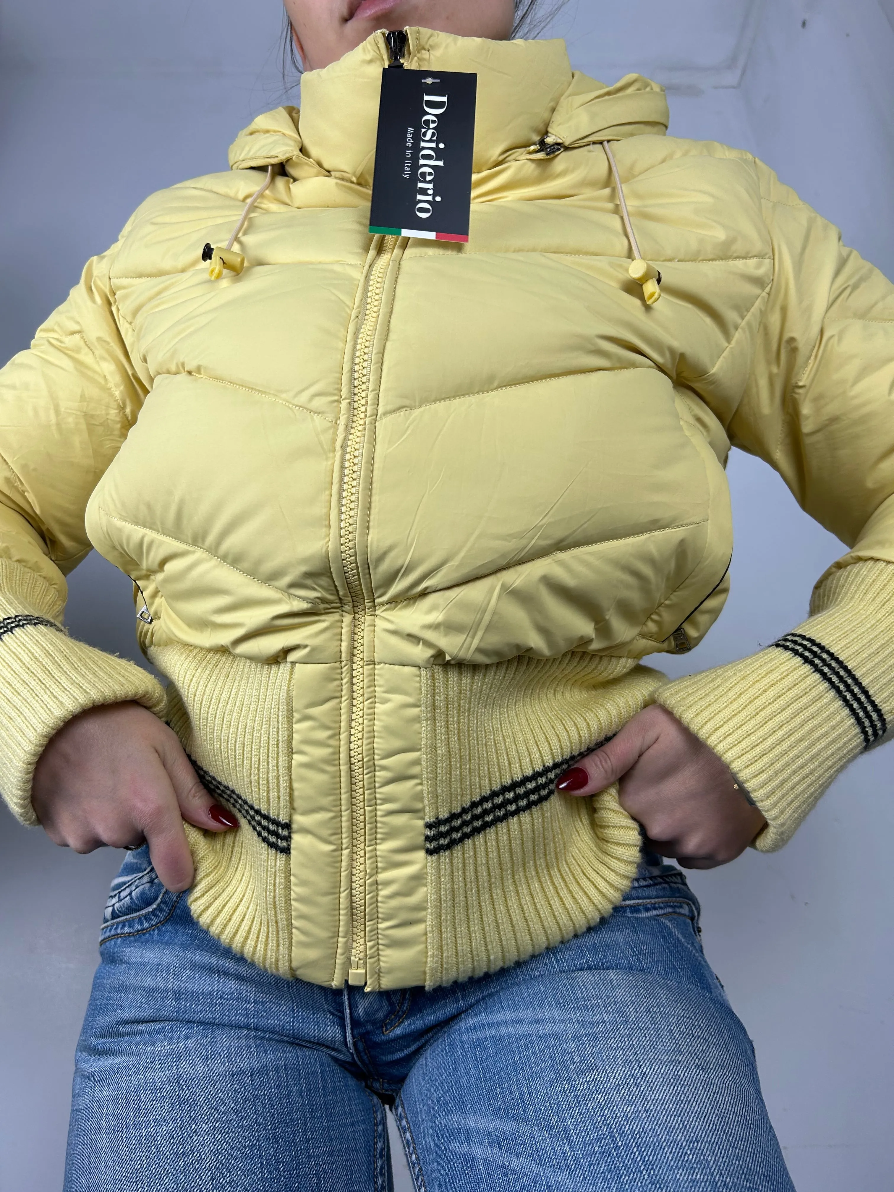 Yellow brand new duck down winter puffer jacket (L)